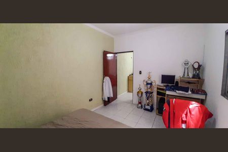 Casa à venda com 150m², 3 quartos e 2 vagas Casa à venda com 150m², 3 quartos e 2 vagasQuarto 1