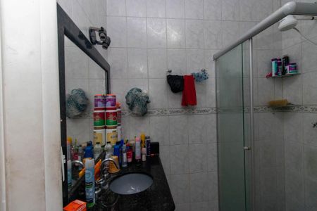 Casa de condomínio à venda com 145m², 3 quartos e 1 vagaBanheiro Social