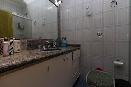 Casa de condomínio à venda com 145m², 3 quartos e 1 vagaBanheiro da Suíte