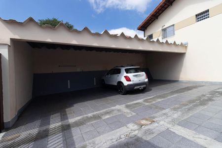 Casa de condomínio à venda com 145m², 3 quartos e 1 vagaGaragem