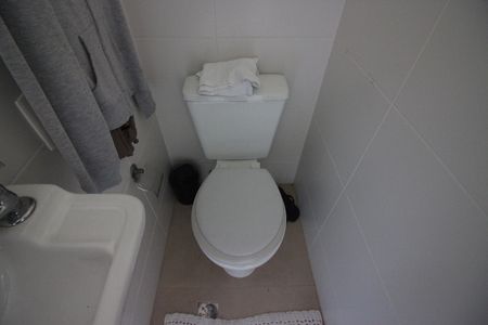 Apartamento à venda com 242m², 5 quartos e 3 vagasBanheiro de serviço