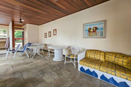 Apartamento para alugar com 130m², 3 quartos e 1 vagaÁrea de Lazer