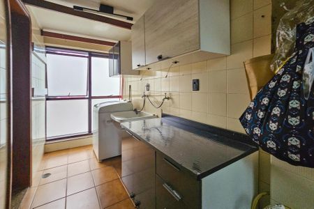 Apartamento para alugar com 130m², 3 quartos e 1 vagaÁrea de serviço