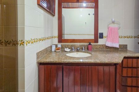 Apartamento para alugar com 130m², 3 quartos e 1 vagaBanheiro