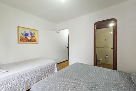 Apartamento para alugar com 130m², 3 quartos e 1 vagaSuíte