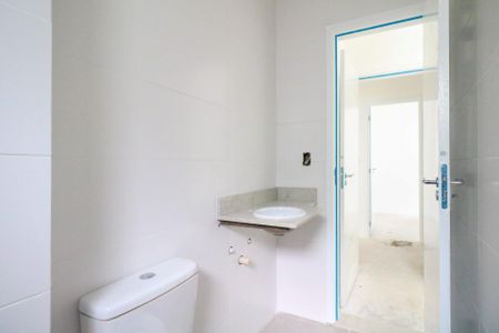 Apartamento à venda com 86m², 2 quartos e 2 vagas Apartamento à venda com 86m², 2 quartos e 2 vagasBanheiro da Suíte
