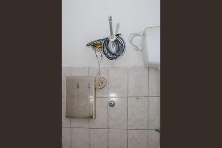 Casa à venda com 174m², 3 quartos e 2 vagas Casa à venda com 174m², 3 quartos e 2 vagasBanheiro 2