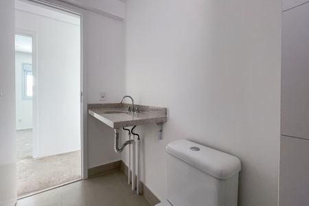 Apartamento à venda com 96m², 3 quartos e 2 vagas Apartamento à venda com 96m², 3 quartos e 2 vagasBanheiro Social