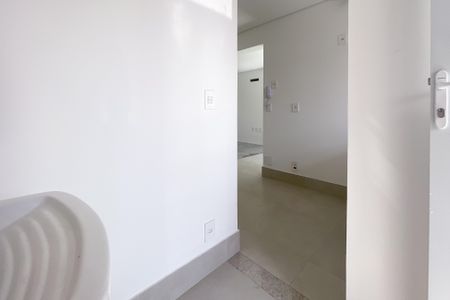 Apartamento à venda com 96m², 3 quartos e 2 vagas Apartamento à venda com 96m², 3 quartos e 2 vagasÁrea de Serviço