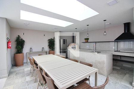 Apartamento à venda com 96m², 3 quartos e 2 vagas Apartamento à venda com 96m², 3 quartos e 2 vagasÁrea comum - Churrasqueira