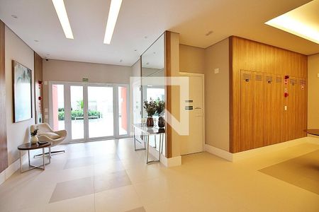 Apartamento à venda com 96m², 3 quartos e 2 vagas Apartamento à venda com 96m², 3 quartos e 2 vagasÁrea comum - Hall