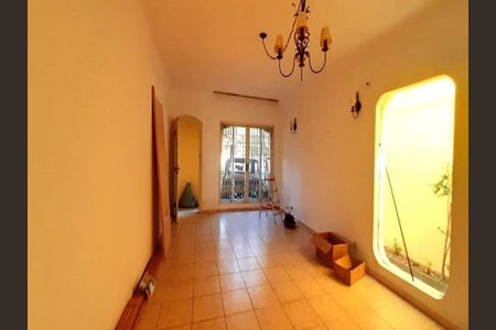 Casa à venda com 3 quartos, 175m² em Santo Amaro, São Paulo