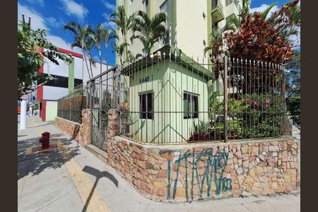 Apartamento à venda com 65m², 2 quartos e 1 vaga Apartamento à venda com 65m², 2 quartos e 1 vagaFachada