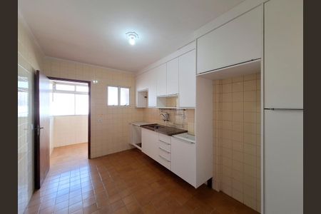 Apartamento à venda com 65m², 2 quartos e 1 vaga Apartamento à venda com 65m², 2 quartos e 1 vagaCozinha