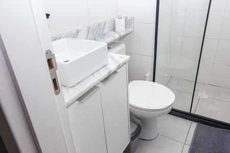 Apartamento à venda com 36m², 2 quartos e sem vaga Apartamento à venda com 36m², 2 quartos e sem vagaBanheiro