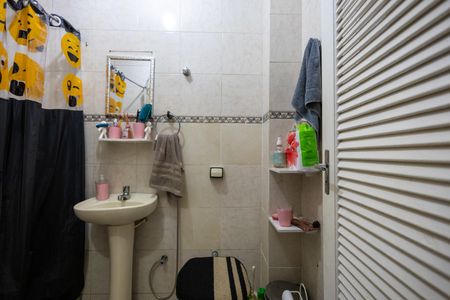 Apartamento à venda com 75m², 2 quartos e 1 vagaBanheiro