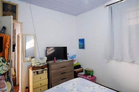 Casa à venda com 180m², 3 quartos e 5 vagasQuarto 2