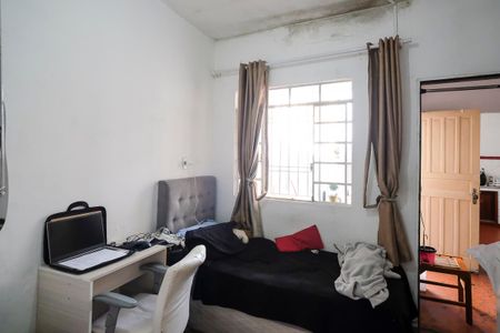 Casa à venda com 180m², 3 quartos e 5 vagasQuarto 3