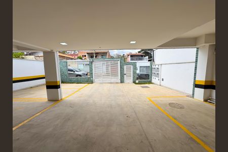 Apartamento à venda com 140m², 2 quartos e 2 vagas Apartamento à venda com 140m², 2 quartos e 2 vagasGaragem