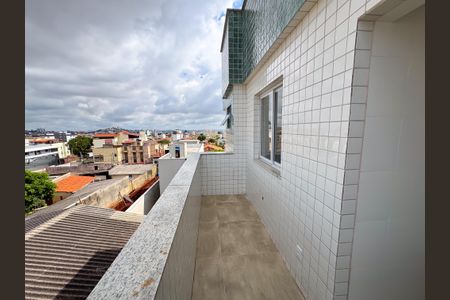 Apartamento à venda com 140m², 2 quartos e 2 vagas Apartamento à venda com 140m², 2 quartos e 2 vagasVaranda/Área de Serviço