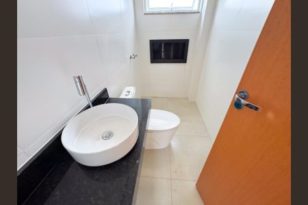 Apartamento à venda com 140m², 2 quartos e 2 vagas Apartamento à venda com 140m², 2 quartos e 2 vagasBanheiro da Suíte