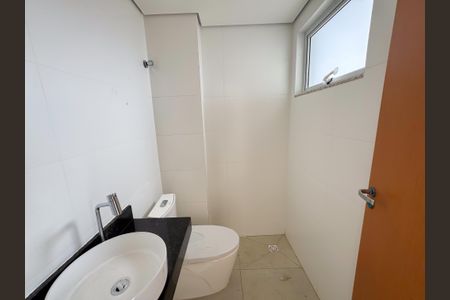 Apartamento à venda com 140m², 2 quartos e 2 vagas Apartamento à venda com 140m², 2 quartos e 2 vagasLavabo