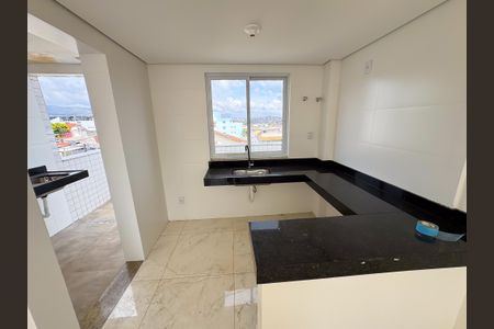 Apartamento à venda com 140m², 2 quartos e 2 vagas Apartamento à venda com 140m², 2 quartos e 2 vagasCozinha