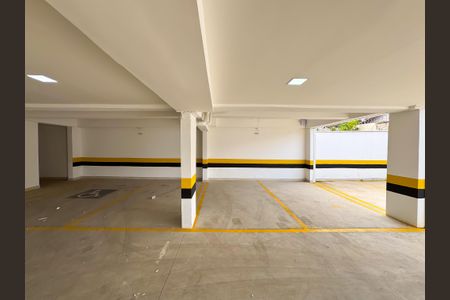 Apartamento à venda com 140m², 2 quartos e 2 vagas Apartamento à venda com 140m², 2 quartos e 2 vagasGaragem