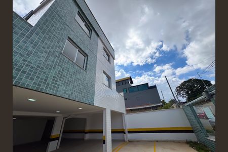 Apartamento à venda com 140m², 2 quartos e 2 vagas Apartamento à venda com 140m², 2 quartos e 2 vagasGaragem