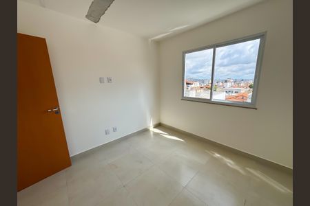 Apartamento à venda com 140m², 2 quartos e 2 vagas Apartamento à venda com 140m², 2 quartos e 2 vagasQuarto