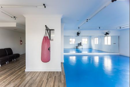 Apartamento à venda com 196m², 4 quartos e 3 vagas Apartamento à venda com 196m², 4 quartos e 3 vagasÁrea comum - Academia