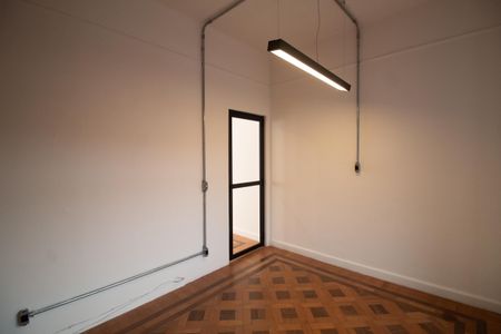 Apartamento à venda com 131m², 2 quartos e 1 vaga Apartamento à venda com 131m², 2 quartos e 1 vagaQuarto 1