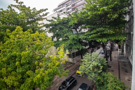 Apartamento à venda com 131m², 2 quartos e 1 vaga Apartamento à venda com 131m², 2 quartos e 1 vagaHall de entrada - Vista
