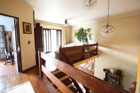 Casa à venda com 226m², 4 quartos e 6 vagasSala 2