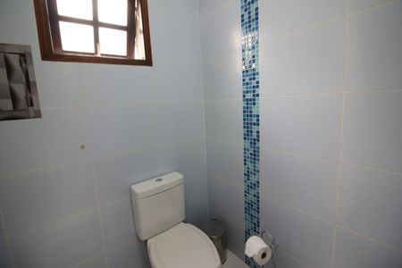 Casa à venda com 226m², 4 quartos e 6 vagasBanheiro da Piscina