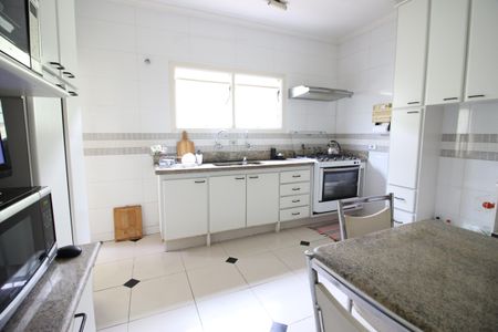 Casa à venda com 226m², 4 quartos e 6 vagasCozinha