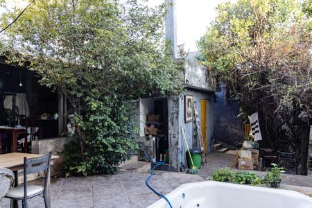 Casa à venda com 280m², 3 quartos e 2 vagas Casa à venda com 280m², 3 quartos e 2 vagasÁrea comum