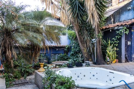 Casa à venda com 280m², 3 quartos e 2 vagas Casa à venda com 280m², 3 quartos e 2 vagasÁrea comum