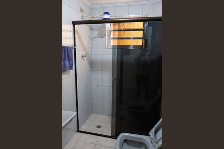 Casa à venda com 173m², 3 quartos e 2 vagas Casa à venda com 173m², 3 quartos e 2 vagasBanheiro 2
