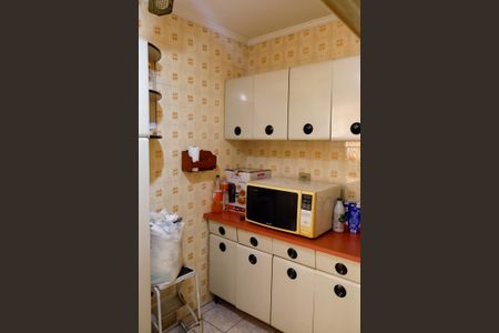 Casa à venda com 173m², 3 quartos e 2 vagas Casa à venda com 173m², 3 quartos e 2 vagascozinha