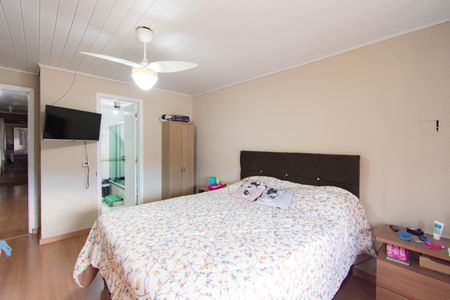 Casa à venda com 200m², 4 quartos e 3 vagas Casa à venda com 200m², 4 quartos e 3 vagasQuarto