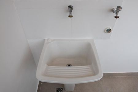 Apartamento à venda com 89m², 2 quartos e sem vaga Apartamento à venda com 89m², 2 quartos e sem vagaÁrea de serviço