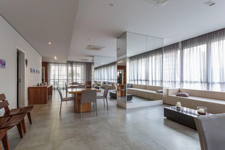 Studio à venda com 37m², 1 quarto e 1 vaga Studio à venda com 37m², 1 quarto e 1 vagaÁrea comum - Salão de festas