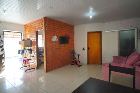 Casa à venda com 150m², 2 quartos e 1 vagaSala