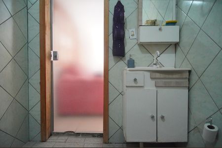 Casa à venda com 150m², 2 quartos e 1 vagaBanheiro