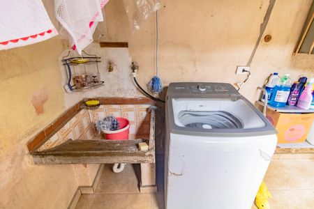 Casa à venda com 180m², 3 quartos e 1 vaga Casa à venda com 180m², 3 quartos e 1 vagaÁrea de Serviço