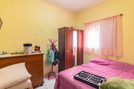 Casa à venda com 180m², 3 quartos e 1 vaga Casa à venda com 180m², 3 quartos e 1 vagaQuarto 1