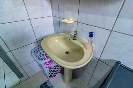 Casa à venda com 180m², 3 quartos e 1 vaga Casa à venda com 180m², 3 quartos e 1 vagaBanheiro