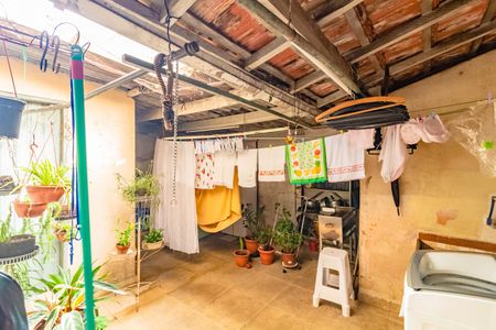 Casa à venda com 180m², 3 quartos e 1 vaga Casa à venda com 180m², 3 quartos e 1 vagaÁrea de Serviço