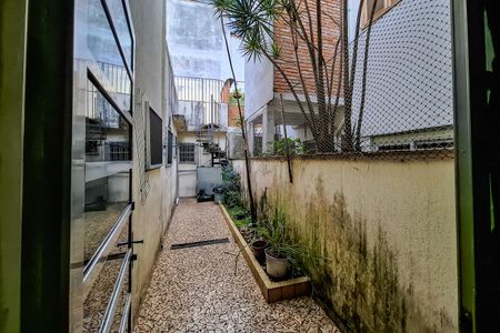 Casa à venda com 186m², 3 quartos e 1 vaga Casa à venda com 186m², 3 quartos e 1 vagaQuintal